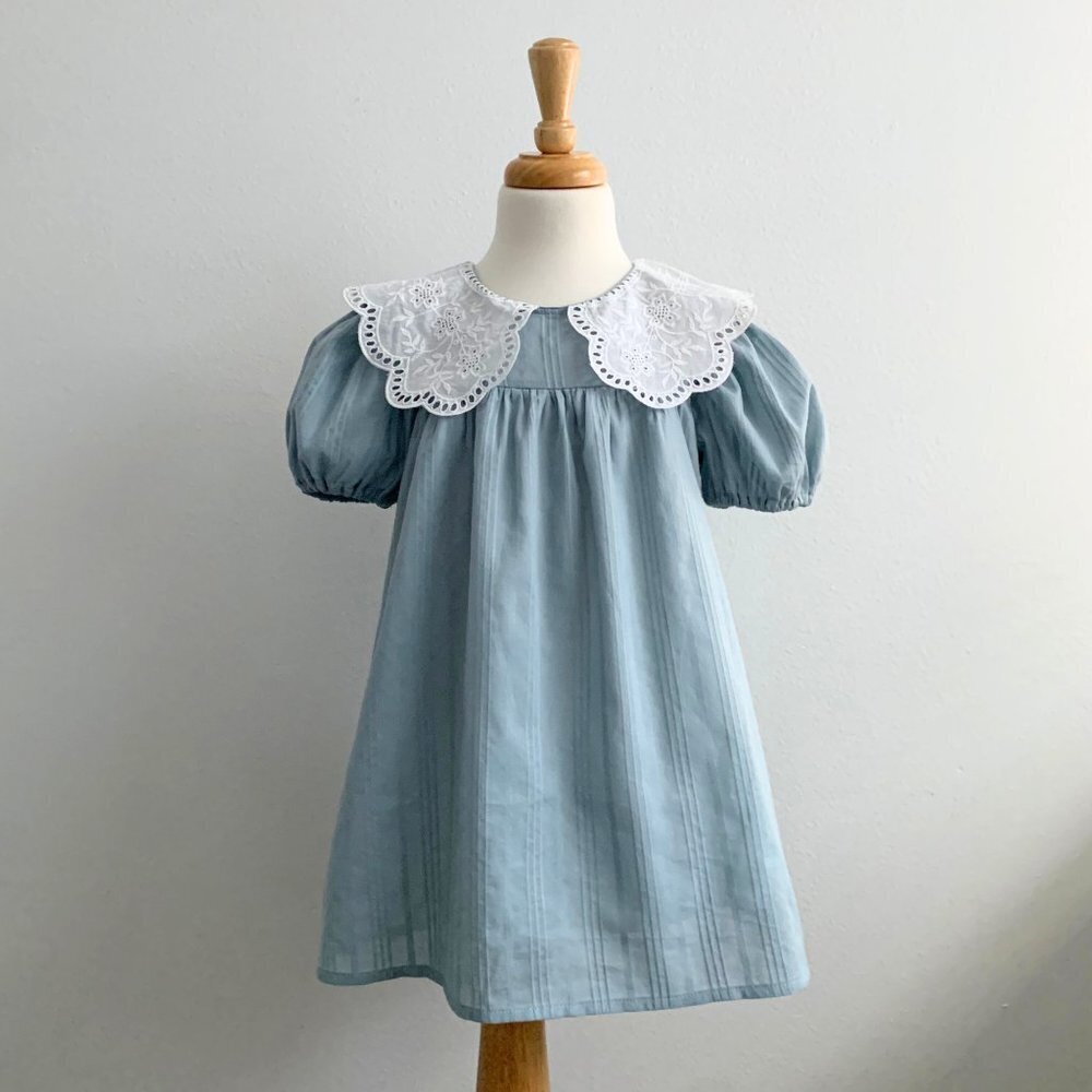 NWT - Girls Peasant Dress Floral Lace Embroidered Puritan Collar Bohemian 3T - Picture 2 of 4